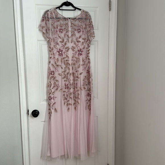 Adrianna Papell Godet Gown in Blush Pink - Size 18 - Picture 5 of 9